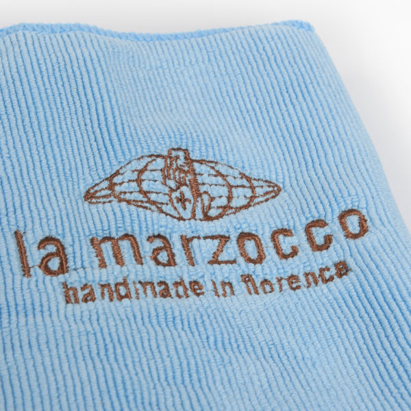 https://store.lamarzocco.com/wp-content/uploads/2014/11/Cloth-set-12-600x600.jpg